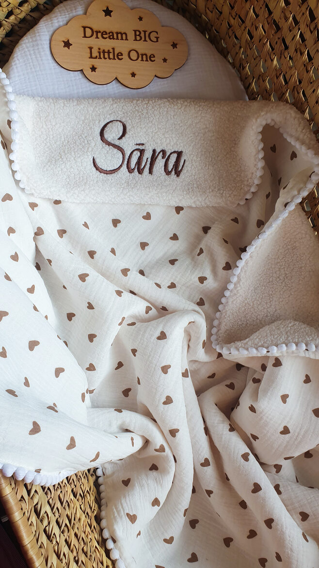 ● Bēšās sirsniņas ●