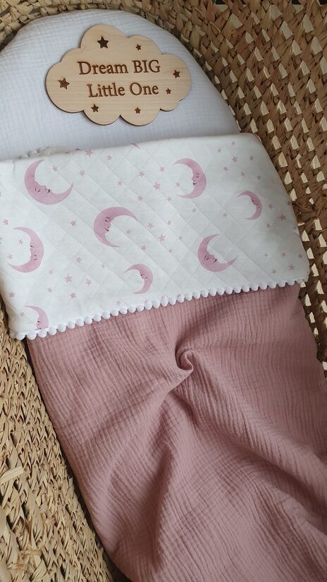 ●Rozā mēnestiņu sedziņa●