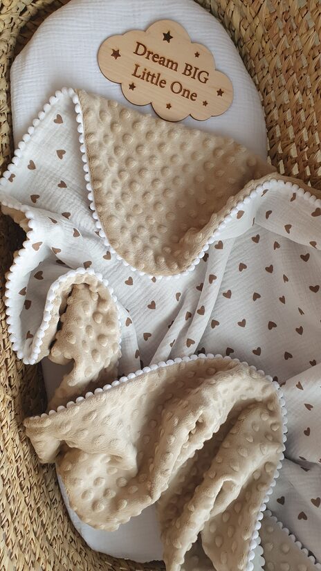 ● Sirsniņas ar pumpiņflīsu●