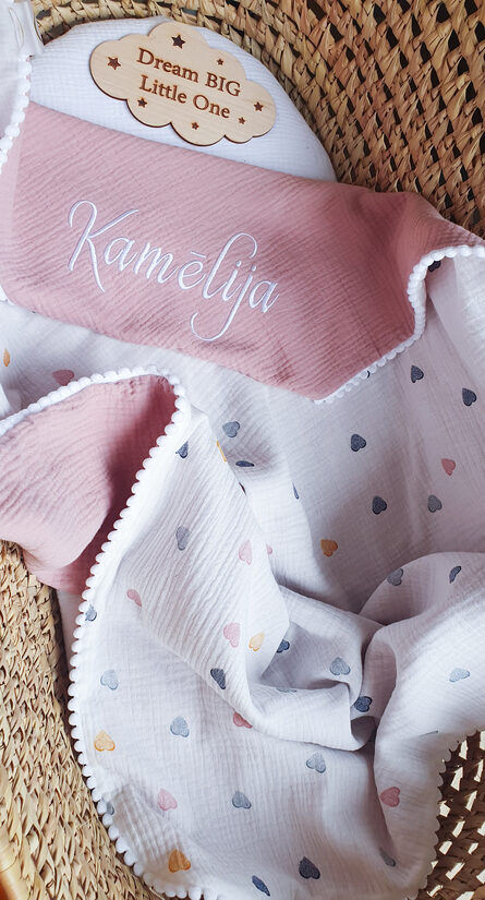 ●Krāsainās muslīna sirsniņas●