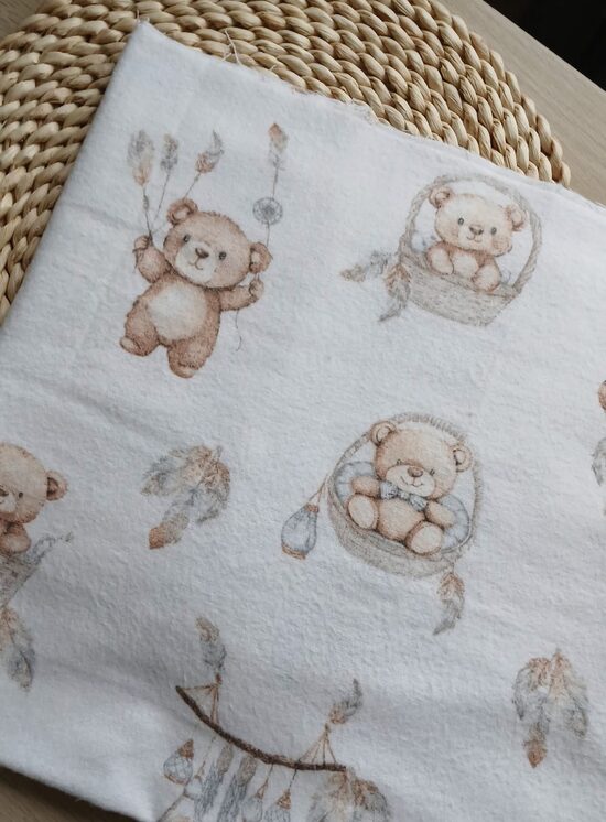 ● Lācēni grozā●